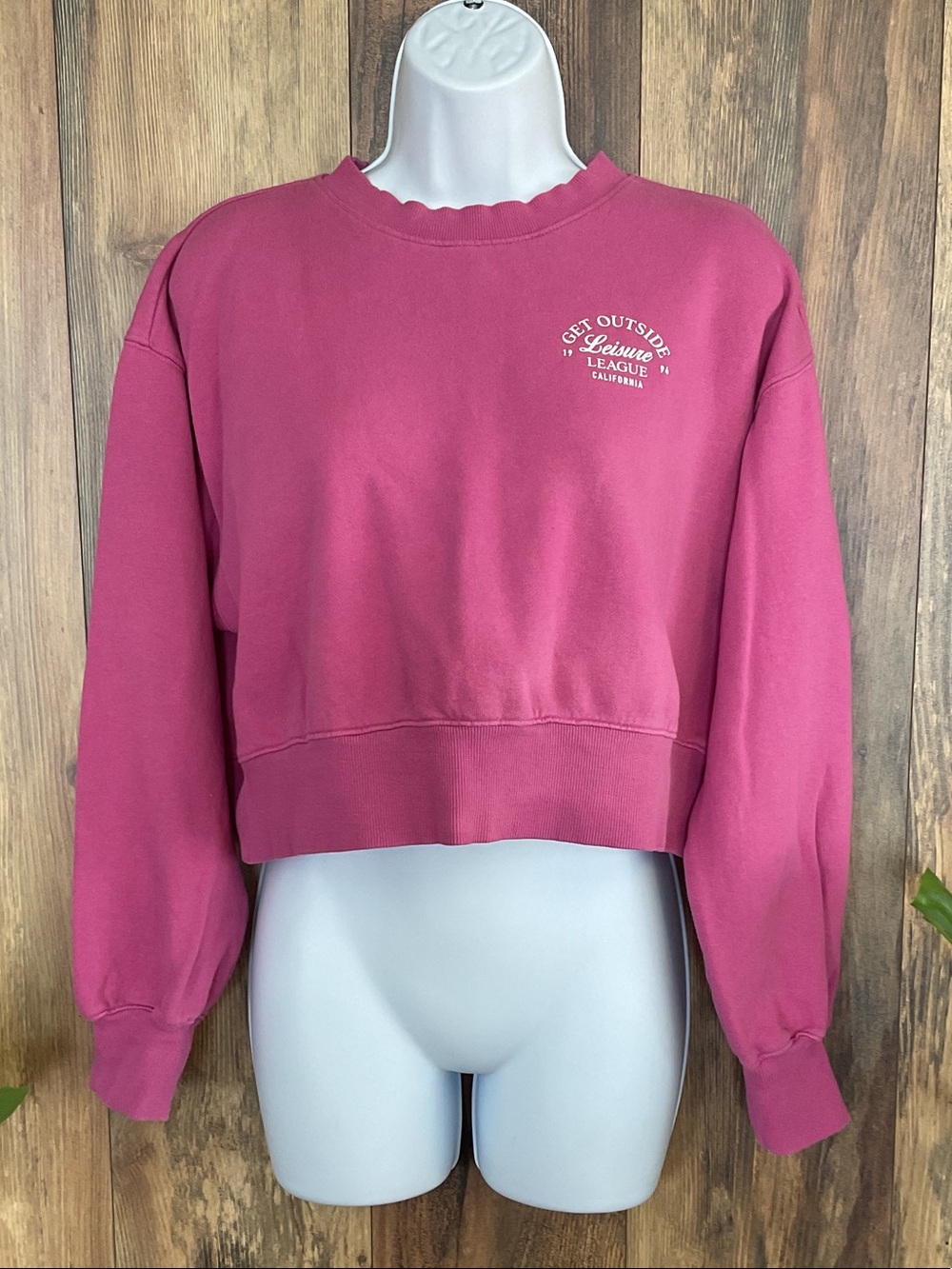 Old Navy Rose-Magenta Cropped Crewneck Sweatshirt XS C320